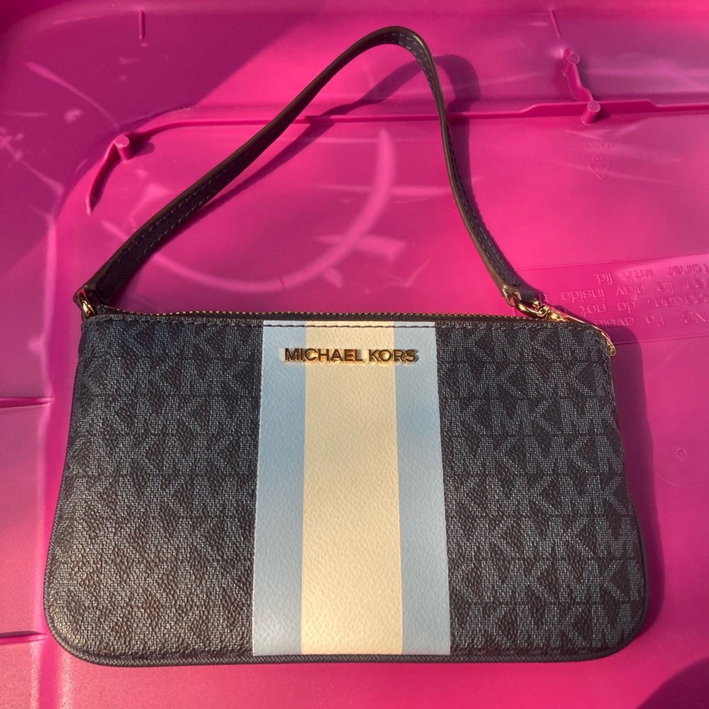 Michael Kors Wristlet.